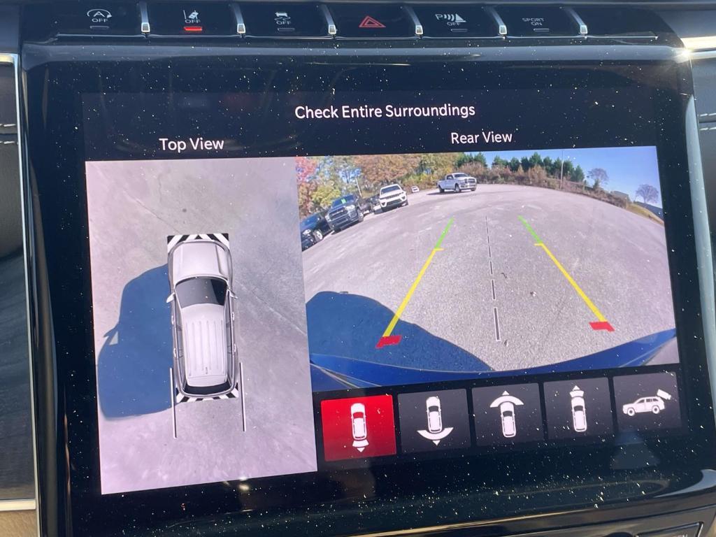 used 2024 Jeep Grand Cherokee car, priced at $33,250