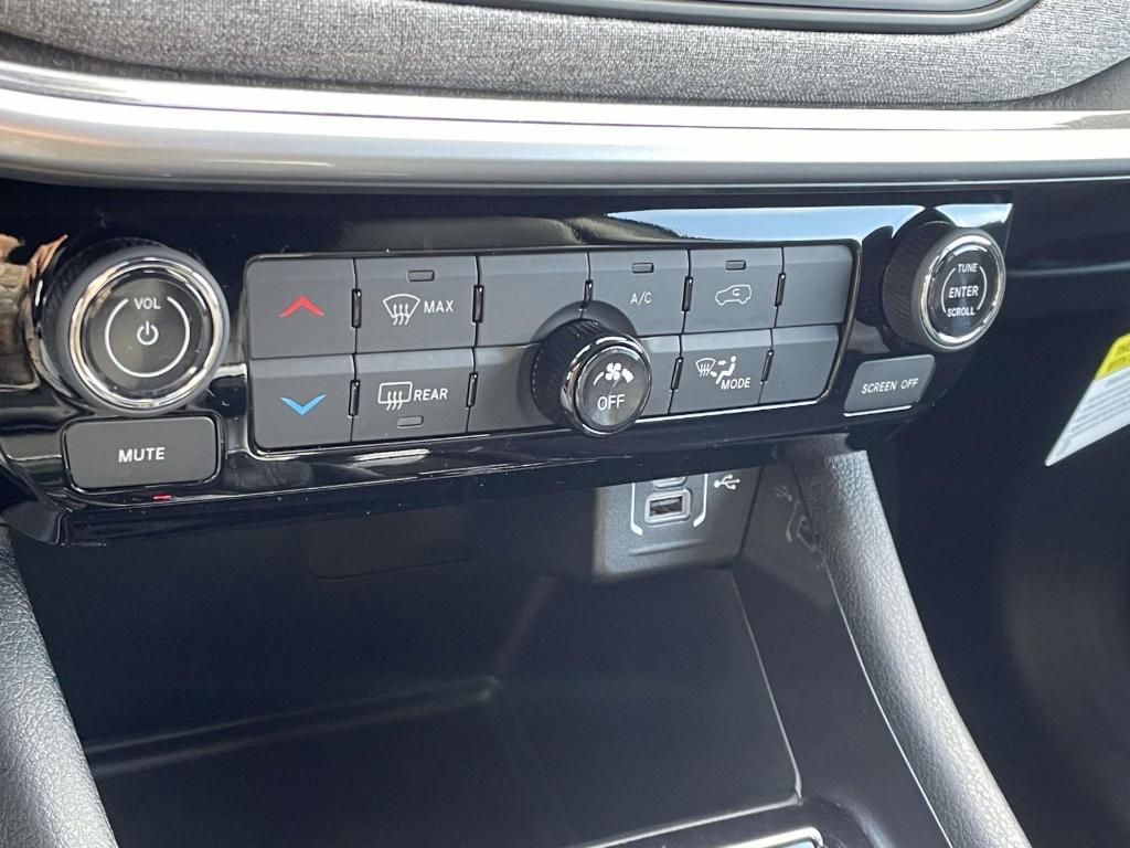 new 2026 Jeep Compass car, priced at $28,478