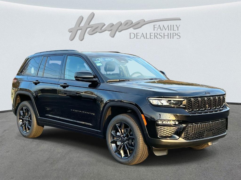 new 2025 Jeep Grand Cherokee car, priced at $49,623