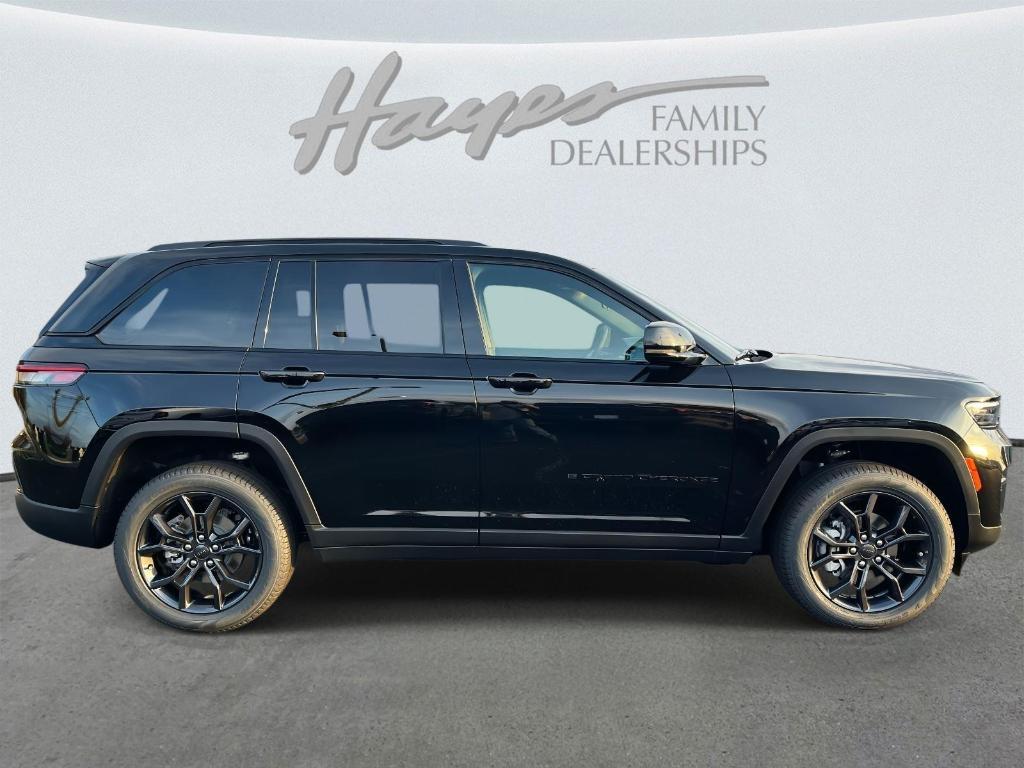 new 2025 Jeep Grand Cherokee car, priced at $49,623
