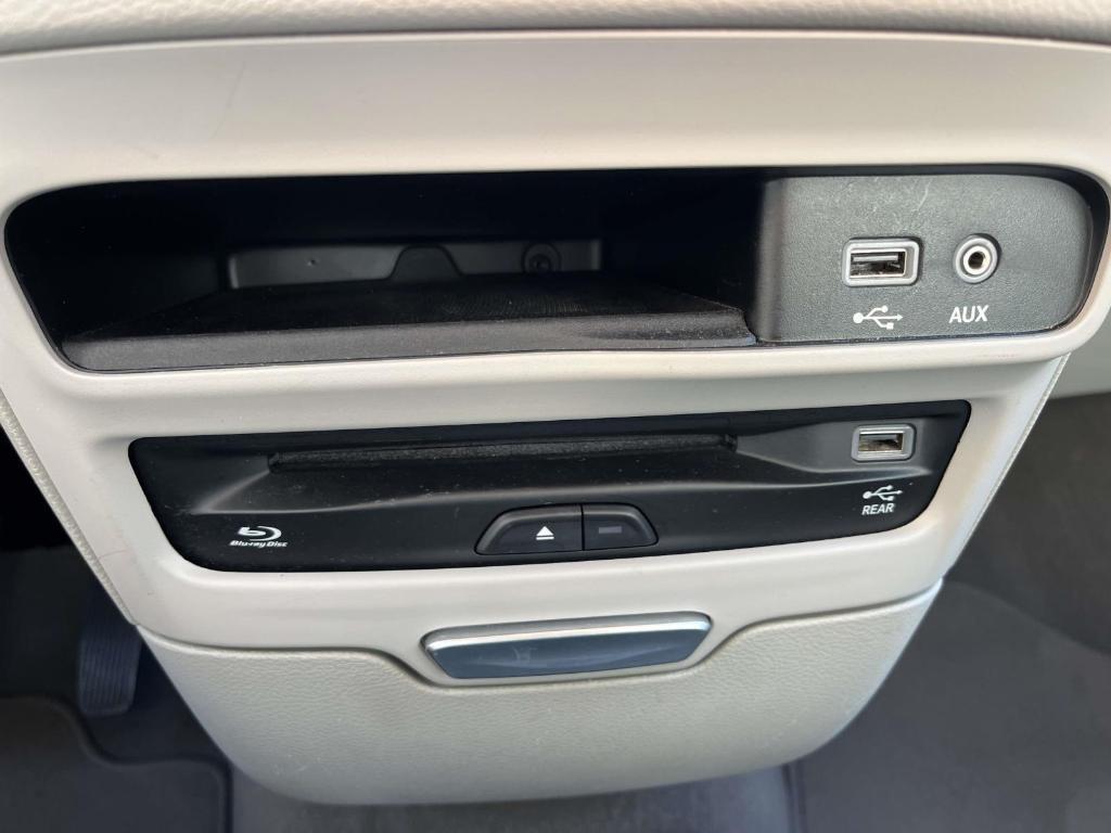 used 2017 Chrysler Pacifica car, priced at $10,995