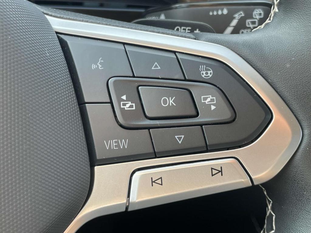 used 2024 Volkswagen Atlas car, priced at $28,895
