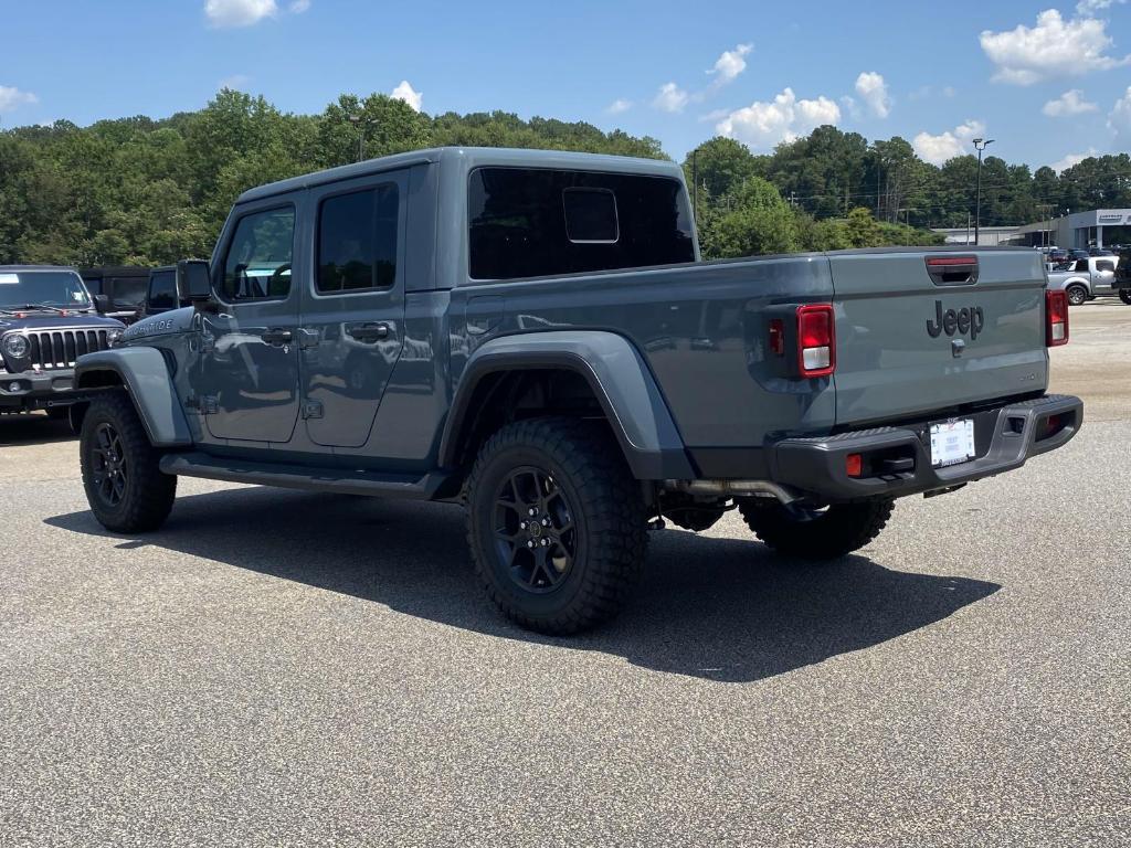 new 2025 Jeep Gladiator car, priced at $44,922