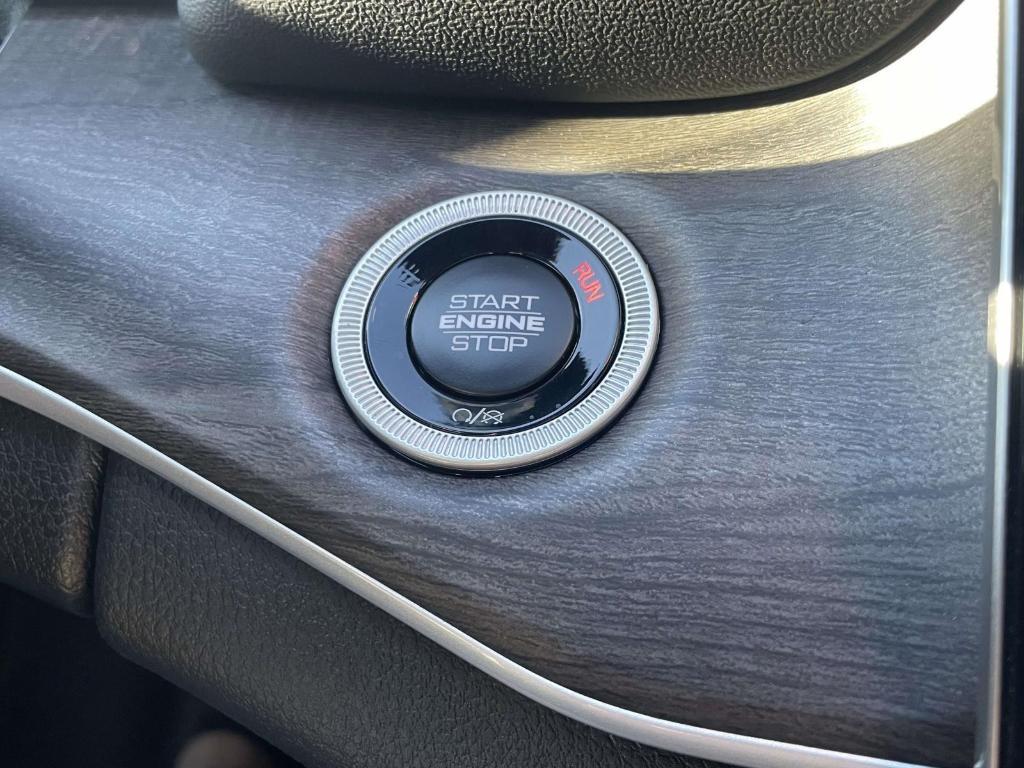 used 2025 Jeep Grand Cherokee L car, priced at $42,500