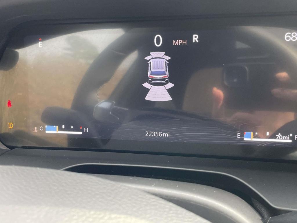 used 2024 Jeep Grand Cherokee L car, priced at $32,995