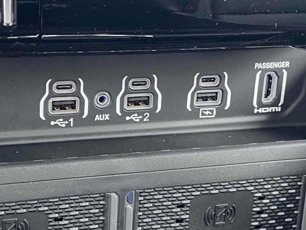 new 2025 Ram 1500 car, priced at $61,093