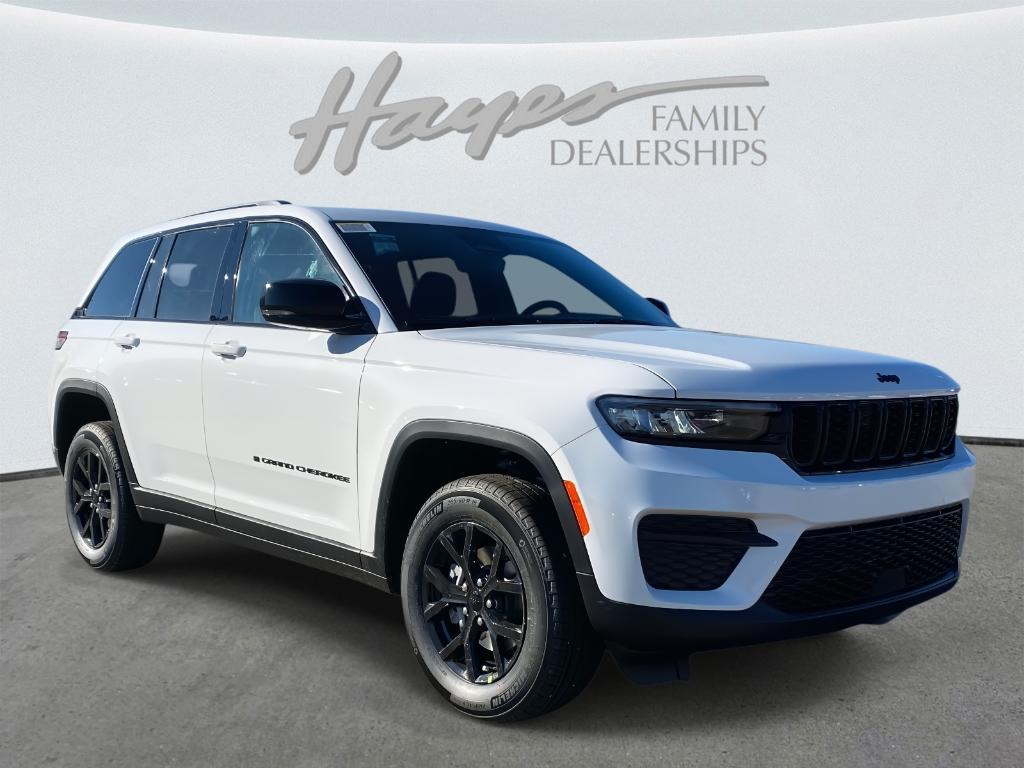 new 2025 Jeep Grand Cherokee car, priced at $37,489