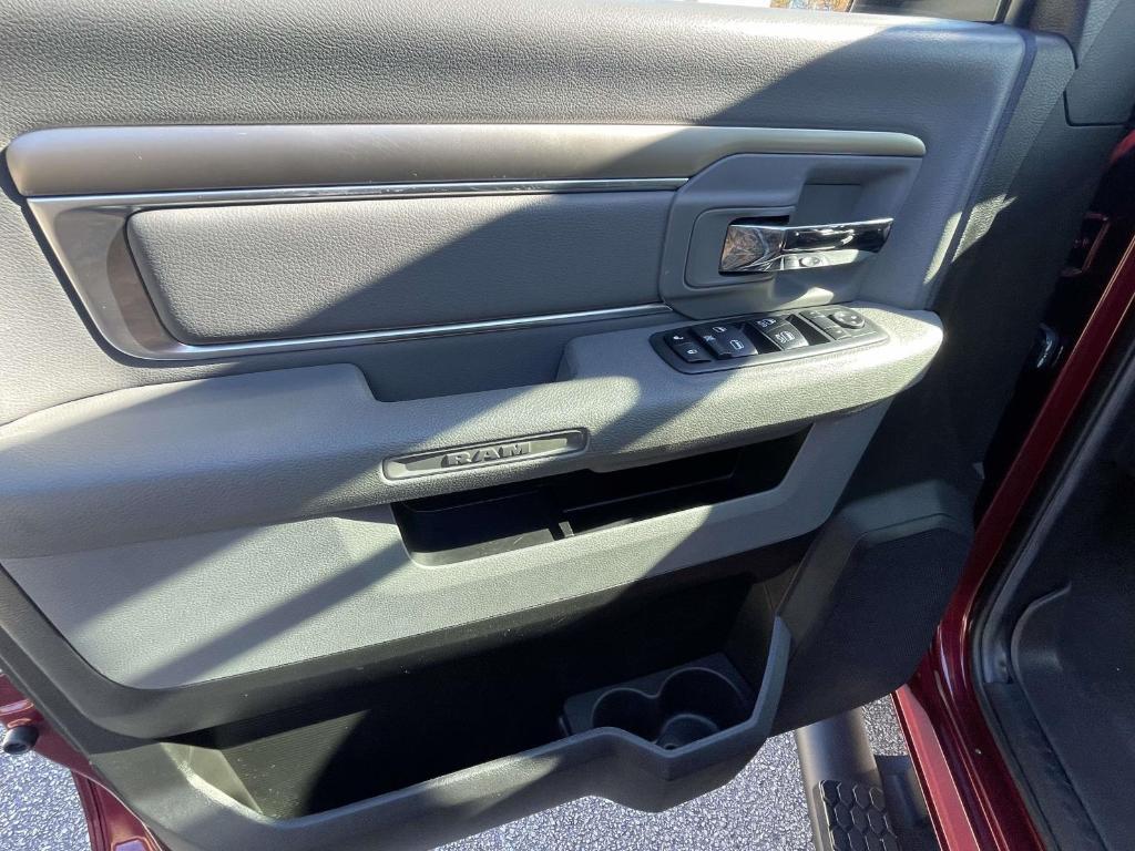 used 2019 Ram 1500 Classic car, priced at $21,400