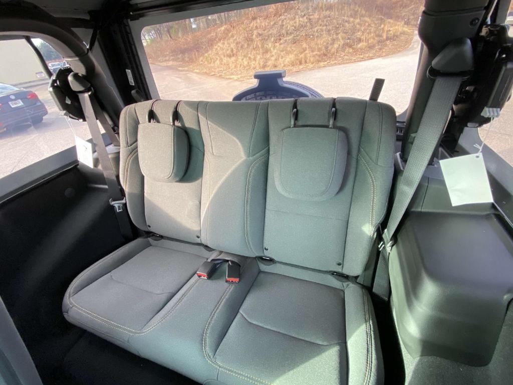 new 2025 Jeep Wrangler car, priced at $31,243