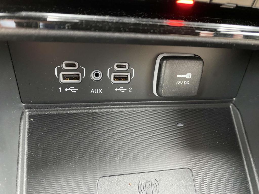 new 2025 Jeep Grand Cherokee car, priced at $47,392