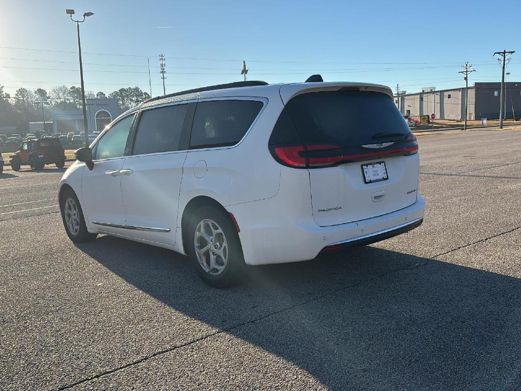 used 2023 Chrysler Pacifica car, priced at $26,798