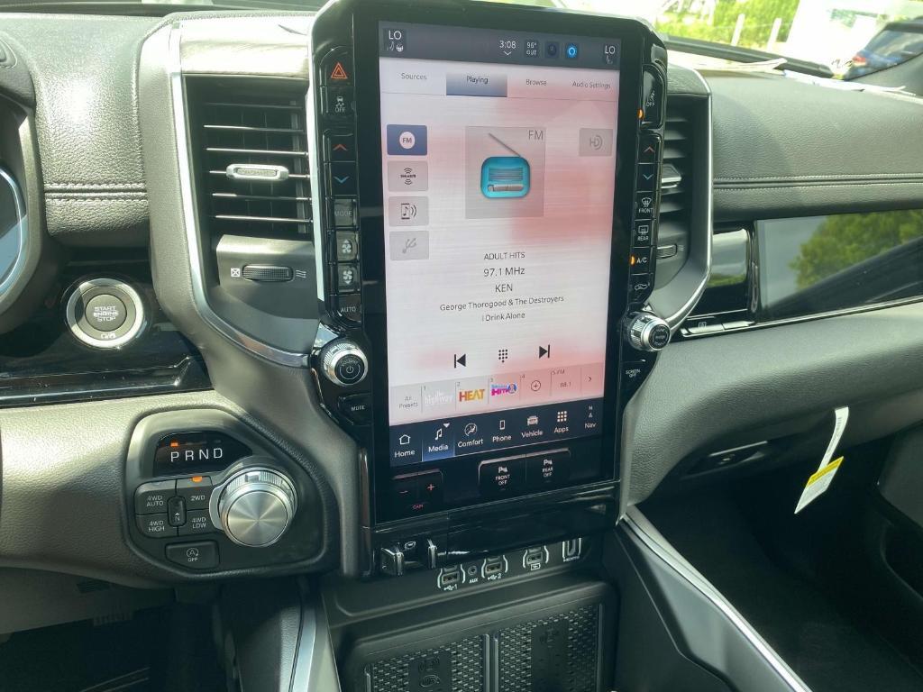 new 2025 Ram 1500 car, priced at $61,143