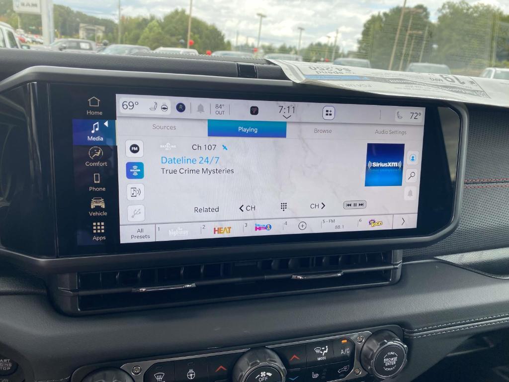 new 2025 Jeep Gladiator car, priced at $54,763