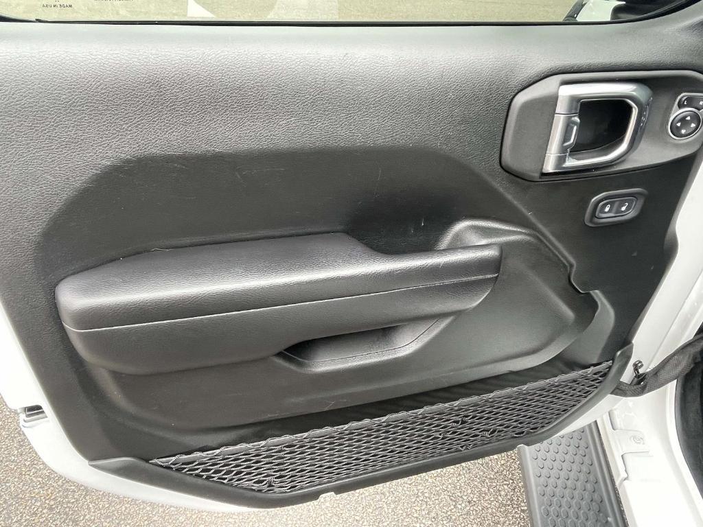 used 2021 Jeep Wrangler car, priced at $26,995