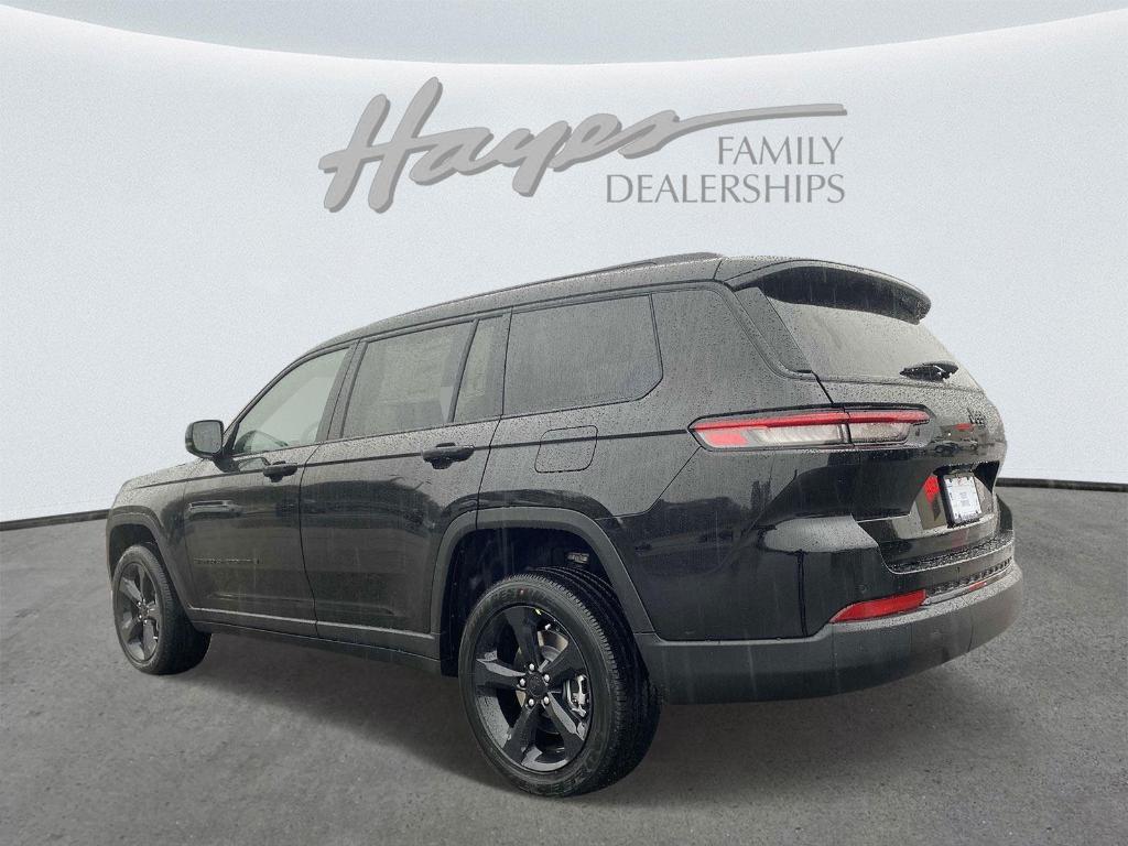 new 2025 Jeep Grand Cherokee car, priced at $41,786