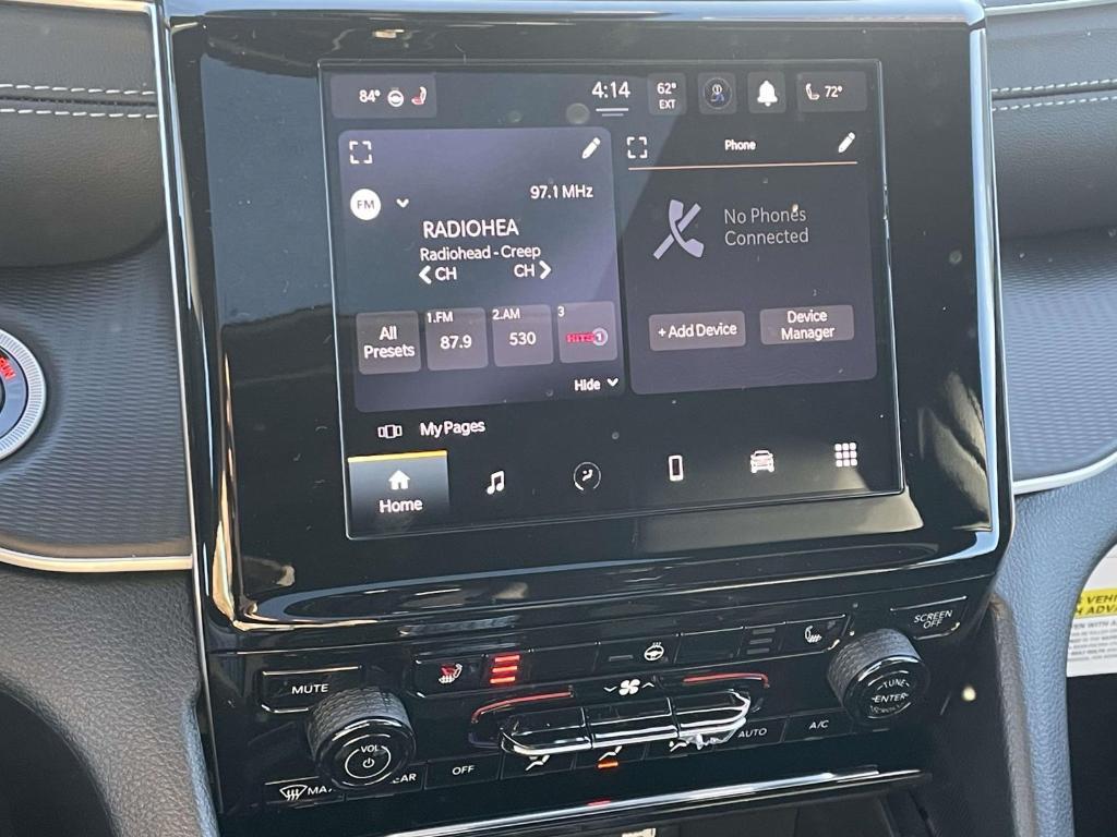 new 2025 Jeep Grand Cherokee car, priced at $43,623