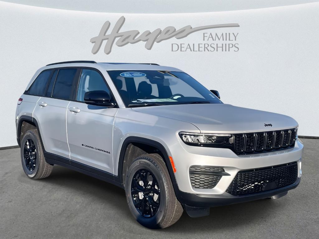 new 2025 Jeep Grand Cherokee car, priced at $43,623