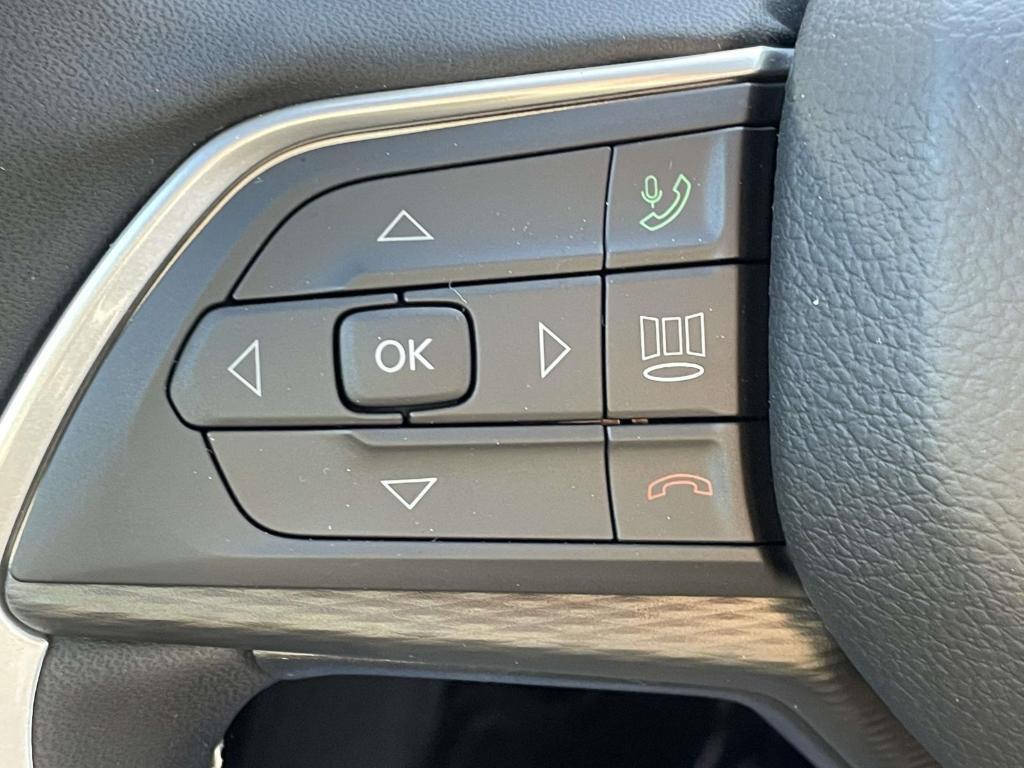 new 2025 Jeep Grand Cherokee car, priced at $43,623