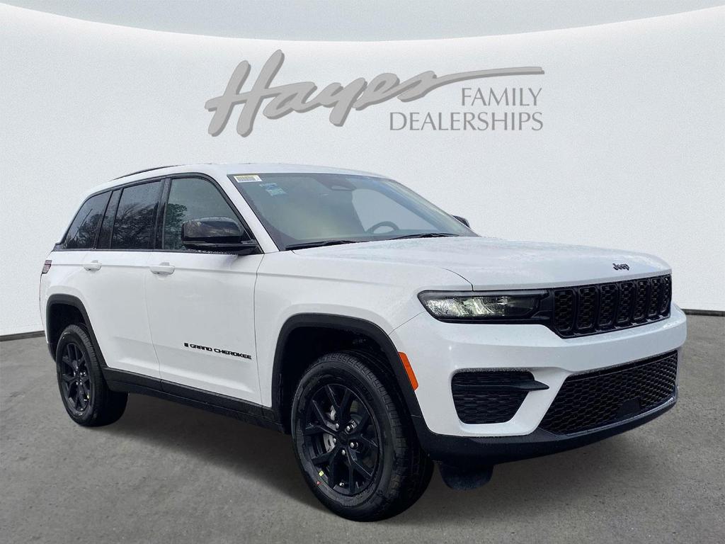 new 2025 Jeep Grand Cherokee car, priced at $40,628