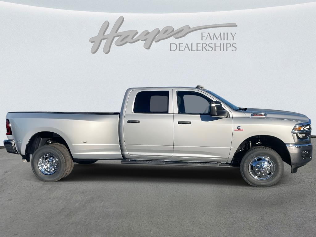 new 2026 Ram 3500 car, priced at $72,918