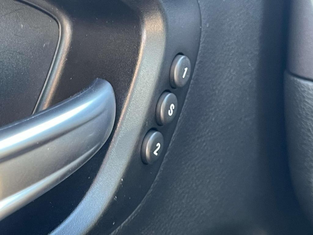 used 2022 Jeep Cherokee car, priced at $26,495