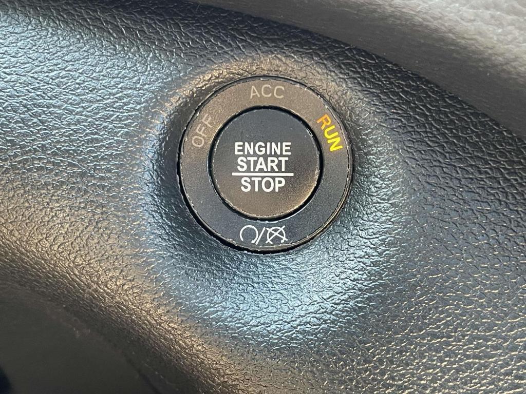 used 2022 Jeep Cherokee car, priced at $26,495