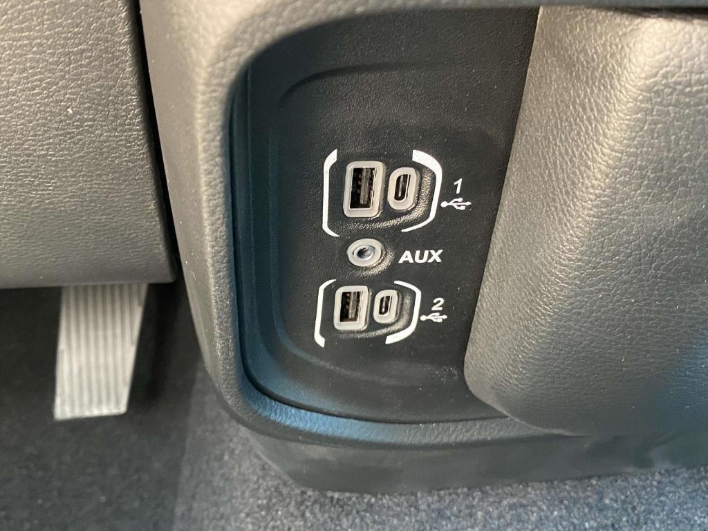 new 2025 Ram 1500 car, priced at $39,998