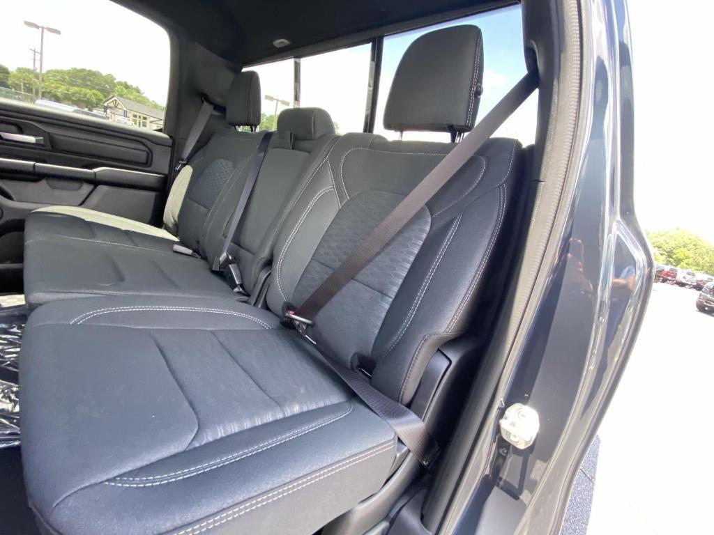 new 2025 Ram 1500 car, priced at $39,998