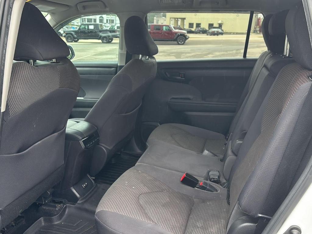used 2022 Toyota Highlander car, priced at $28,978