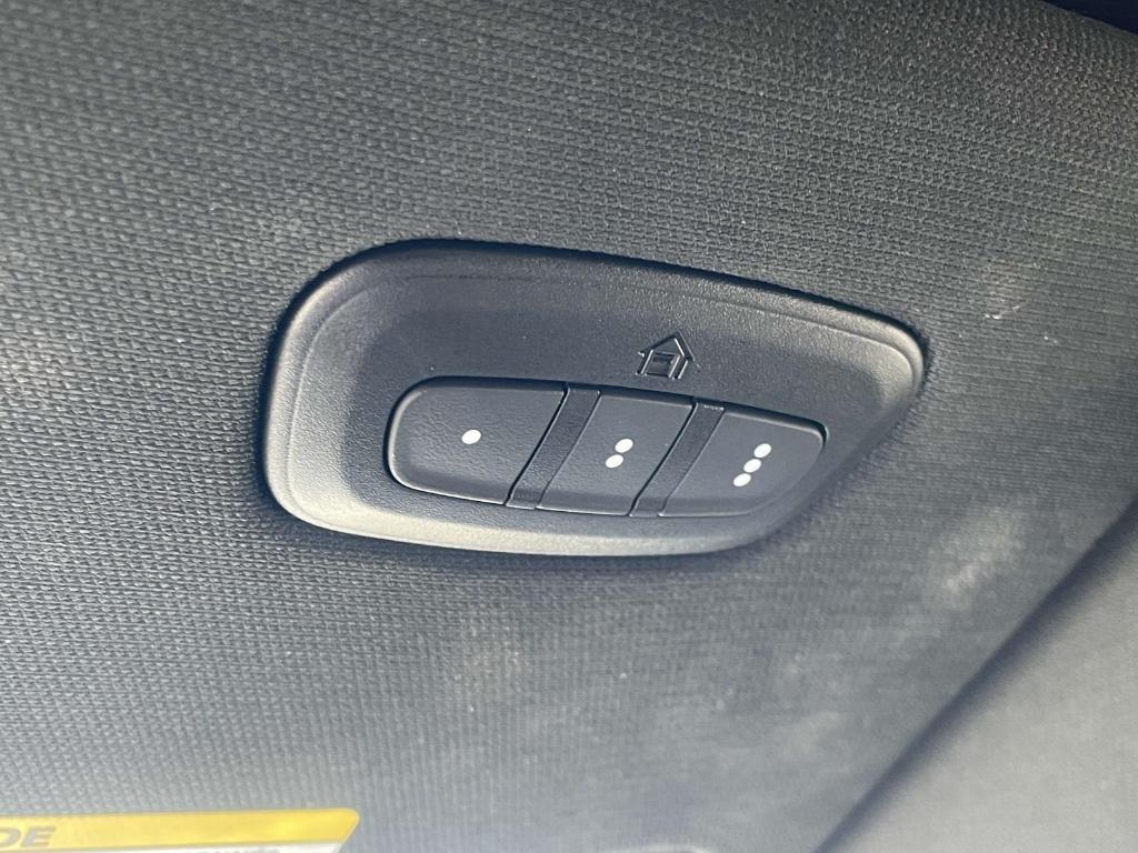 used 2022 Ram 1500 car, priced at $41,998
