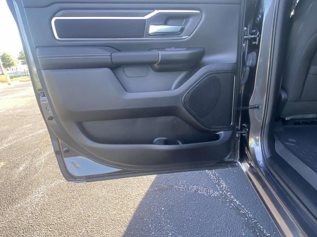 new 2025 Ram 1500 car, priced at $49,961