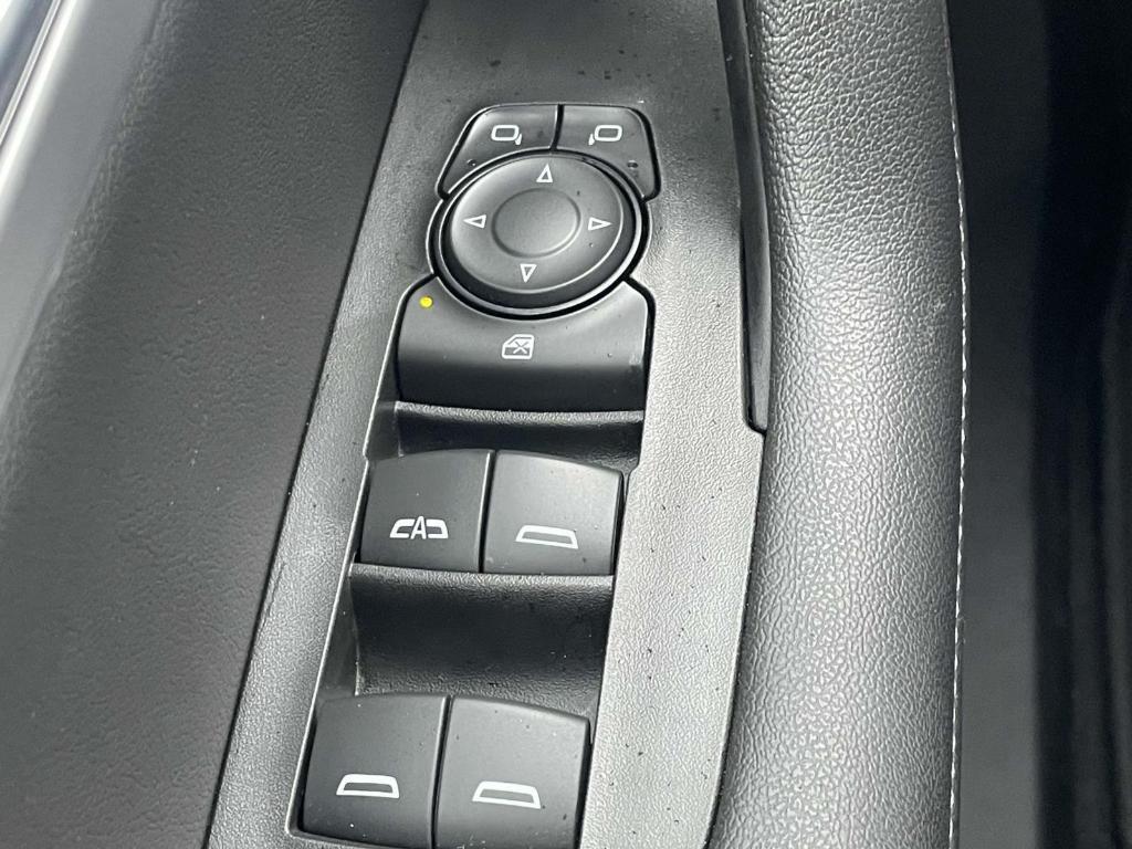 used 2022 Chevrolet Blazer car, priced at $25,392