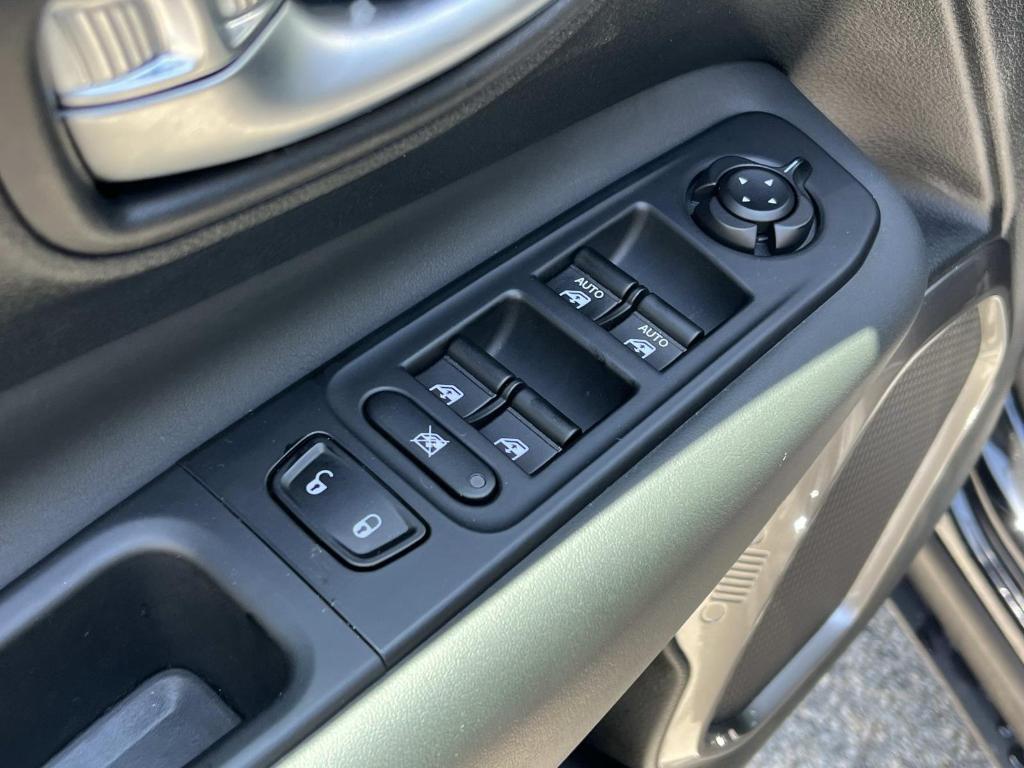 used 2022 Jeep Renegade car, priced at $21,065
