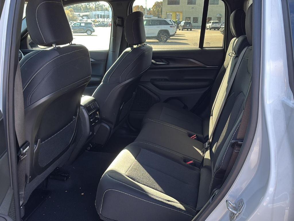 used 2024 Jeep Grand Cherokee car, priced at $32,300