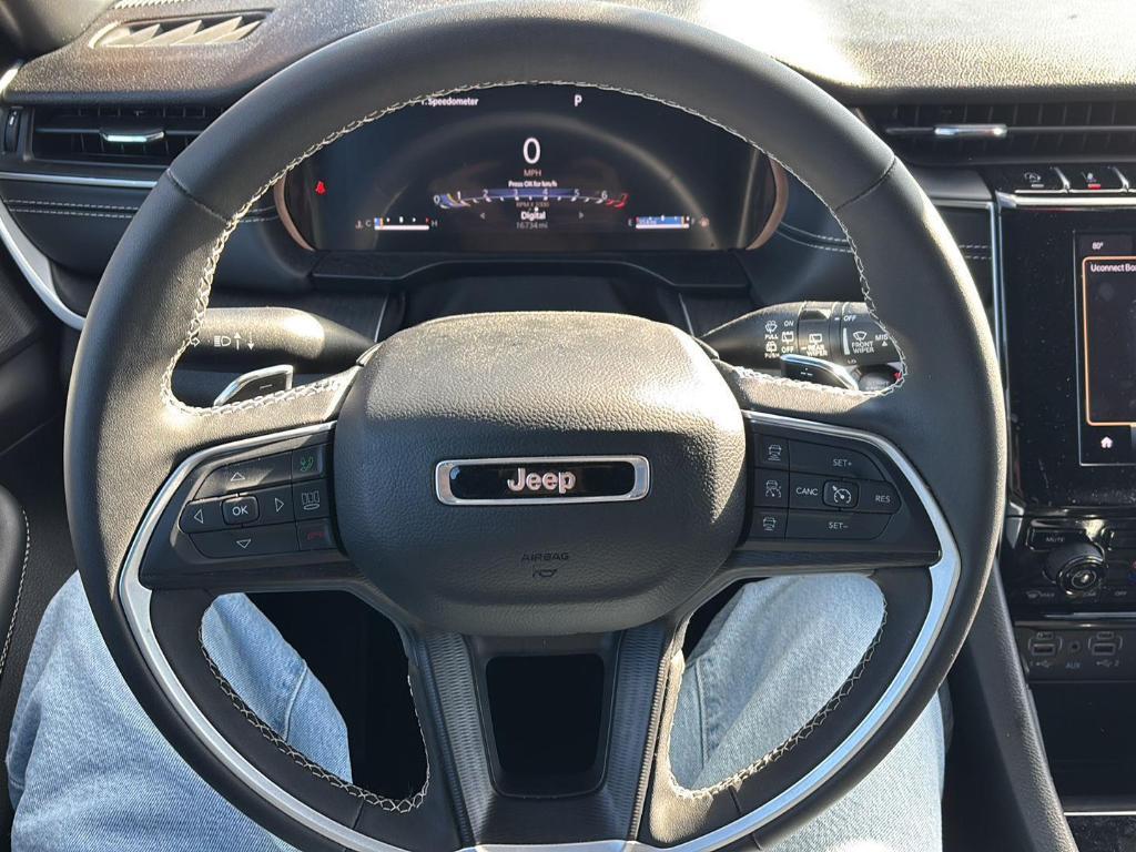 used 2024 Jeep Grand Cherokee car, priced at $32,300