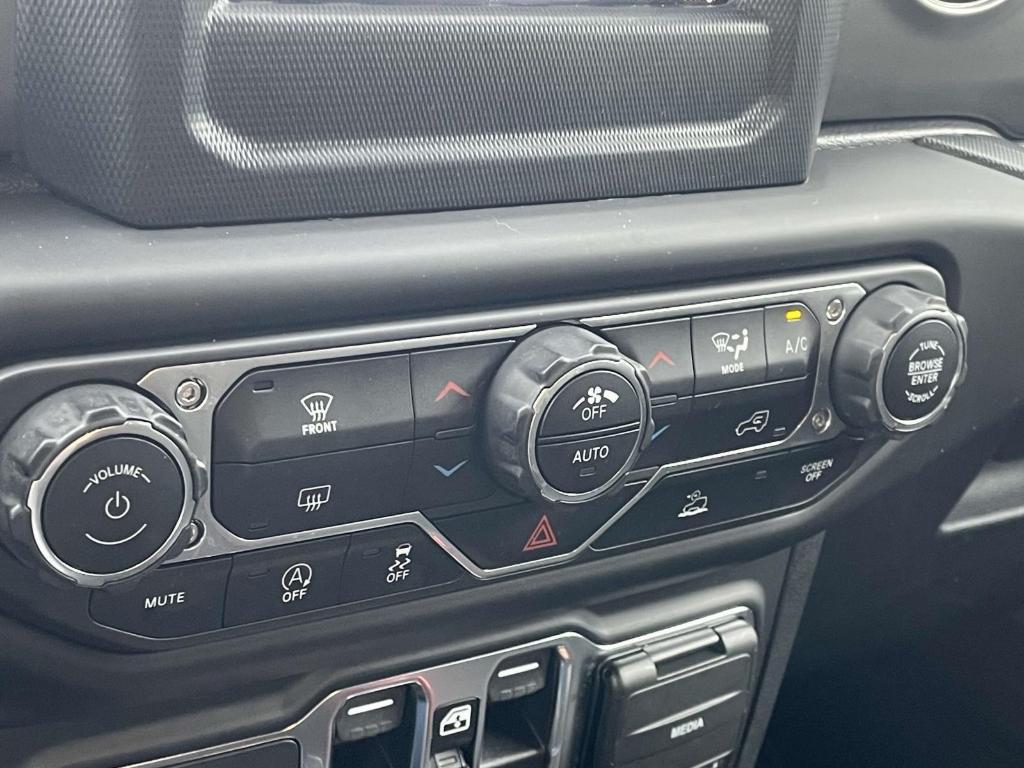used 2021 Jeep Wrangler Unlimited car, priced at $29,948