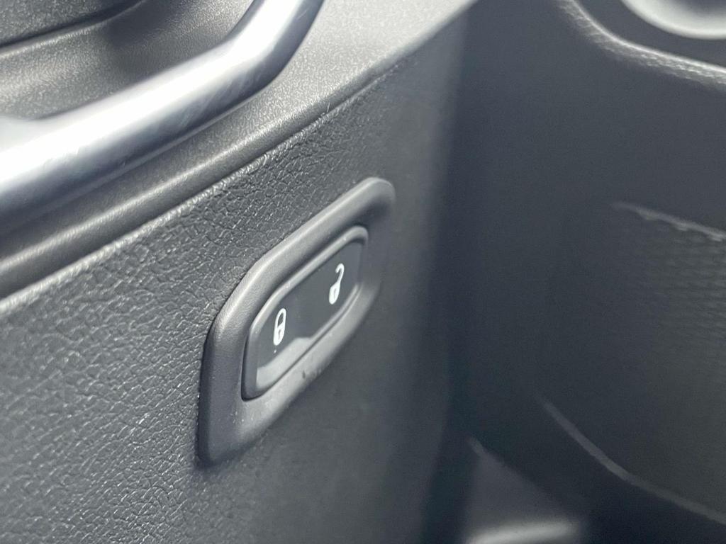used 2019 Jeep Wrangler car, priced at $27,200