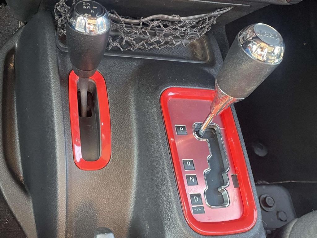 used 2017 Jeep Wrangler Unlimited car, priced at $20,295