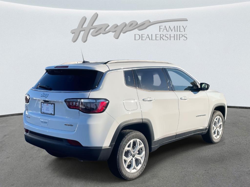 new 2026 Jeep Compass car, priced at $31,883
