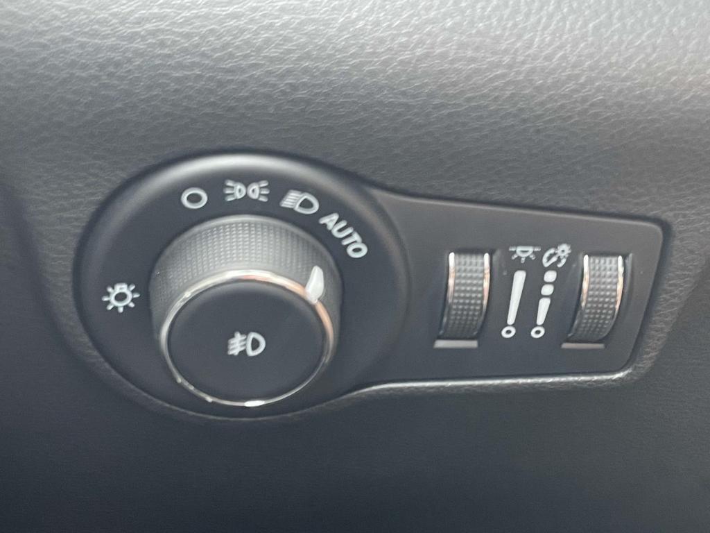 used 2022 Jeep Compass car, priced at $23,120