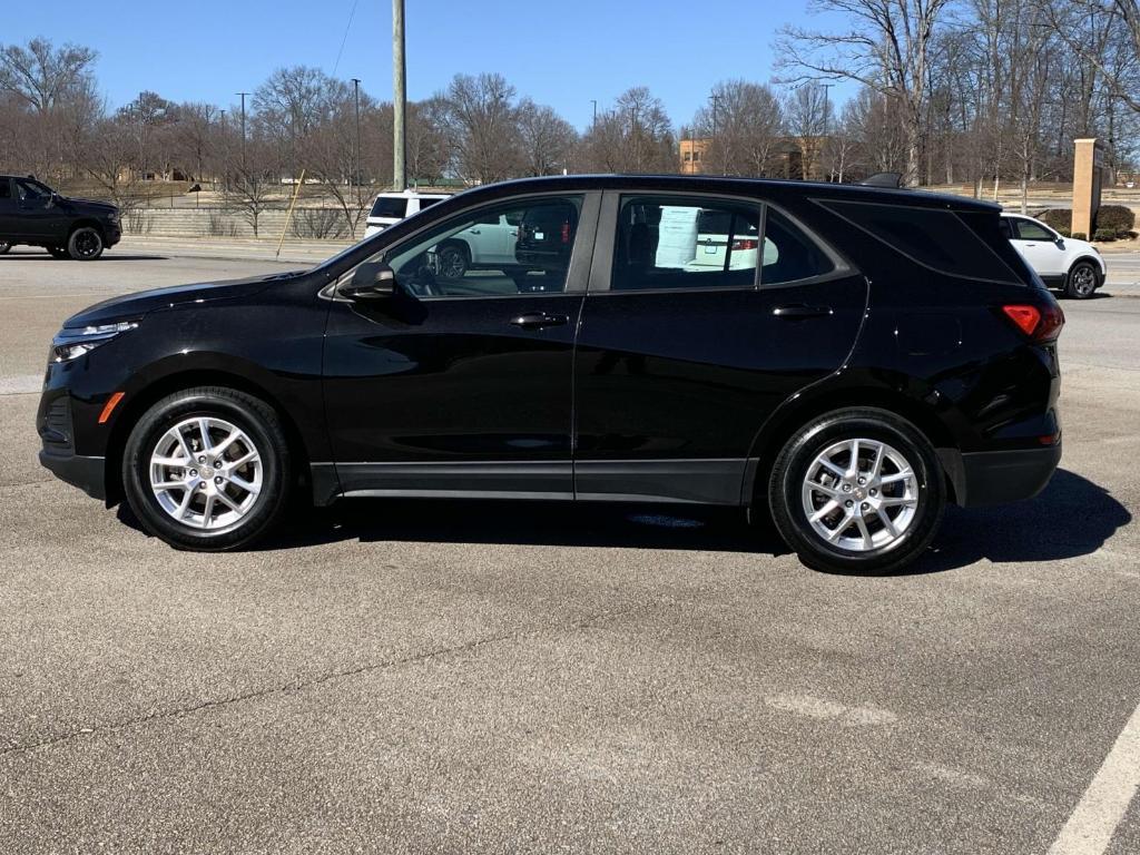 used 2022 Chevrolet Equinox car, priced at $19,999