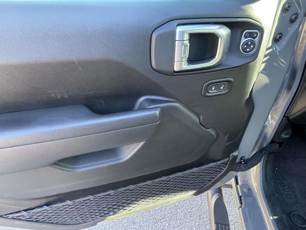 used 2022 Jeep Wrangler Unlimited car, priced at $35,500