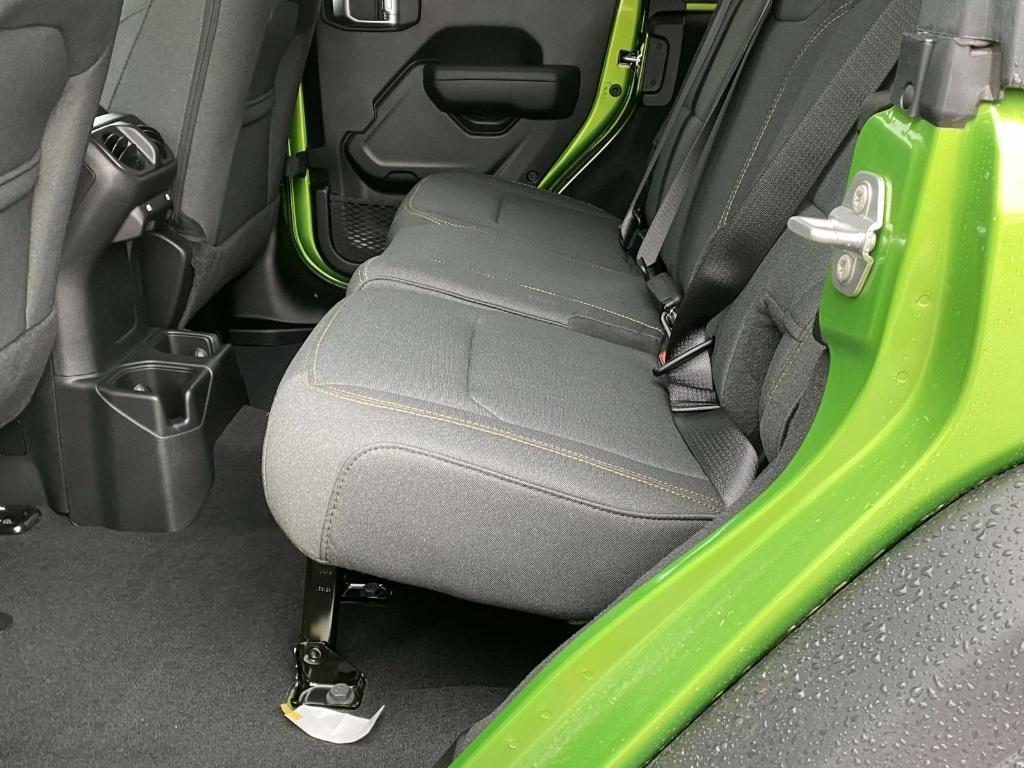 new 2025 Jeep Wrangler car, priced at $40,343