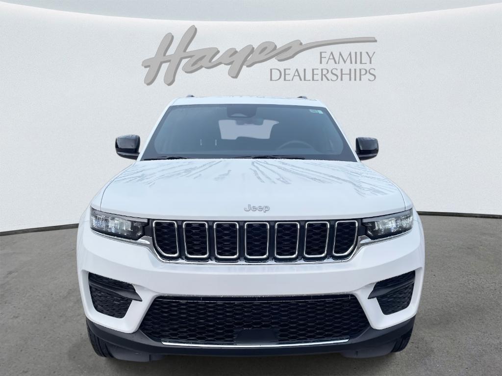 used 2024 Jeep Grand Cherokee car, priced at $28,795