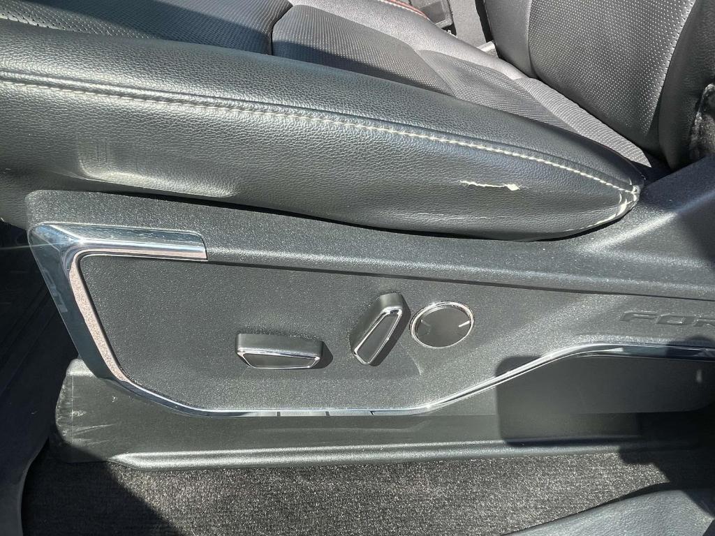 used 2021 Ford F-150 car, priced at $32,040