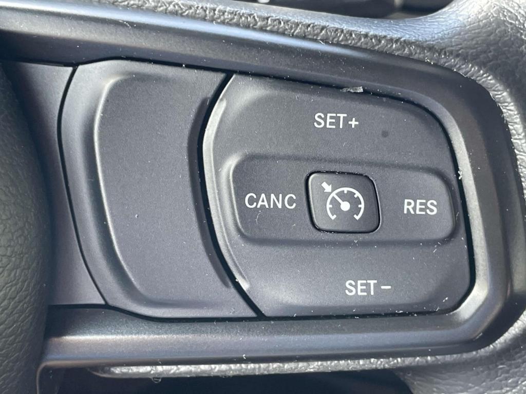 used 2022 Jeep Wrangler Unlimited car, priced at $27,995