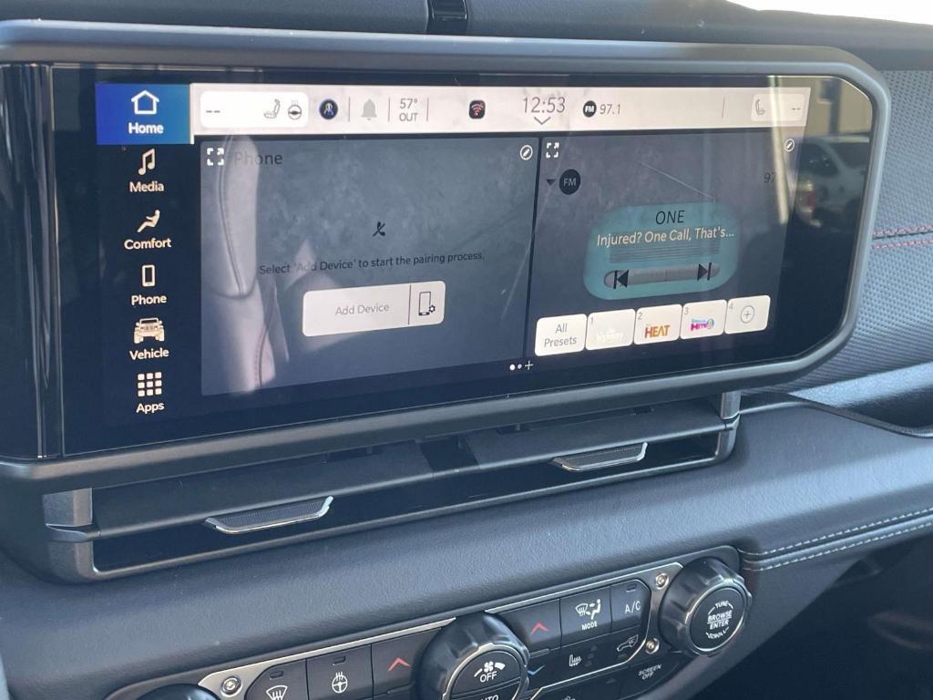 new 2025 Jeep Gladiator car, priced at $53,868