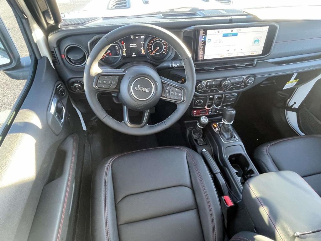 new 2025 Jeep Gladiator car, priced at $53,868