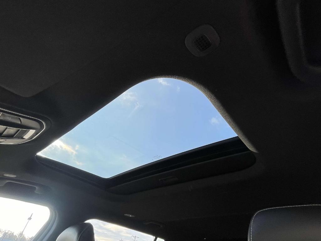 used 2024 Jeep Grand Cherokee L car, priced at $33,750