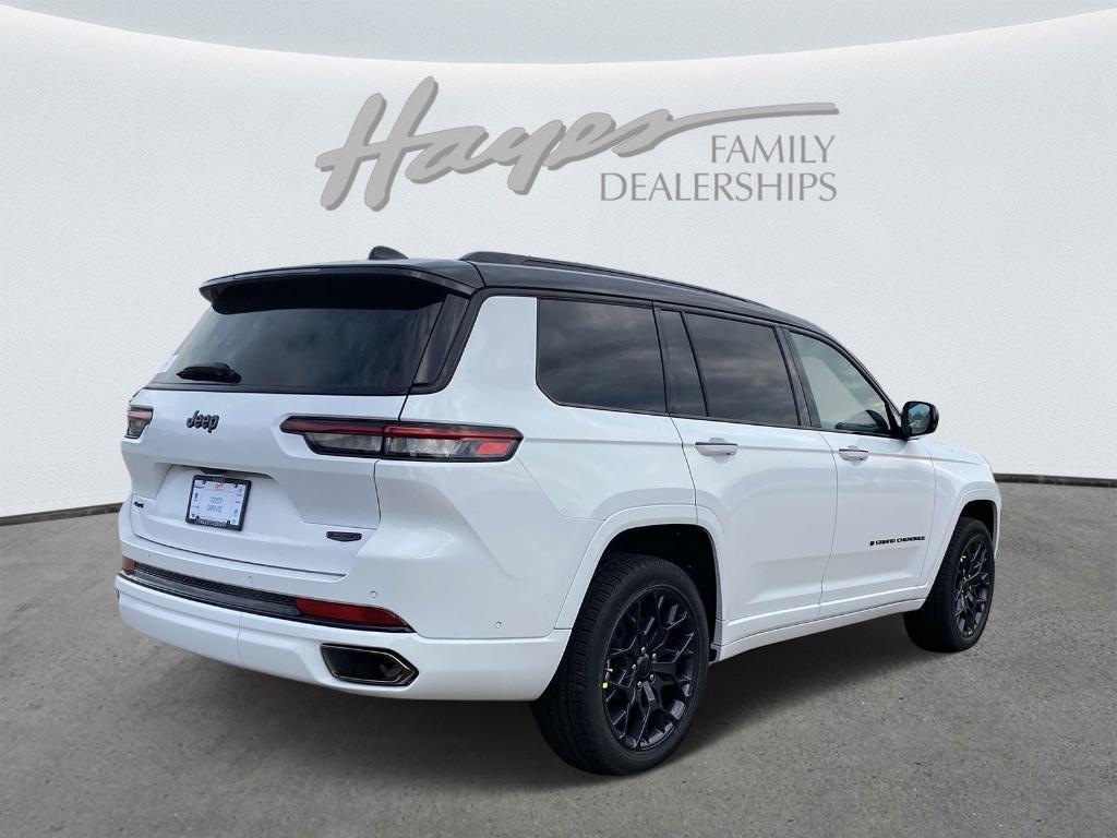 new 2025 Jeep Grand Cherokee L car, priced at $66,458